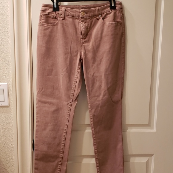 Chico's Girlfriend ankle jeans. - Picture 4 of 4